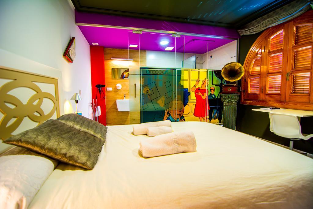 16:9 Los Molinos Suites Almeria Room photo